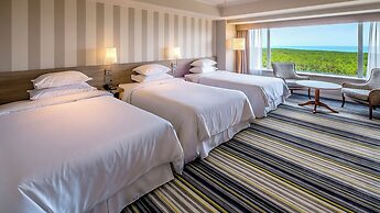 Phoenix Seagaia Ocean Tower