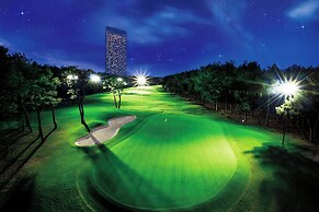 Phoenix Seagaia Ocean Tower