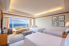 Phoenix Seagaia Ocean Tower