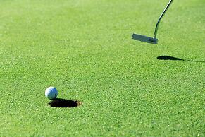 Phoenix Seagaia Ocean Tower