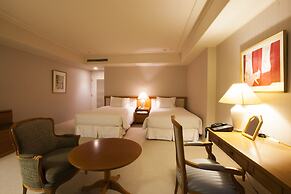 Phoenix Seagaia Ocean Tower