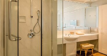 Phoenix Seagaia Ocean Tower