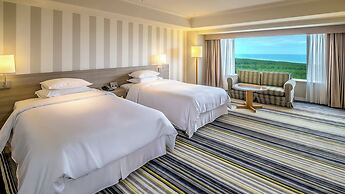 Phoenix Seagaia Ocean Tower