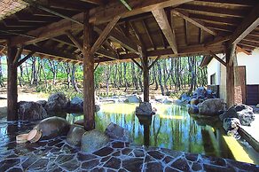 Phoenix Seagaia Ocean Tower