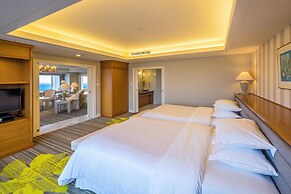 Phoenix Seagaia Ocean Tower