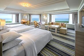 Phoenix Seagaia Ocean Tower