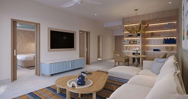 Sandals Royal Caribbean - ALL INCLUSIVE Couples Only