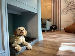 Waterloo Hotel Lodge