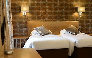 Waterloo Hotel Lodge