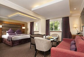 Donnington Manor Hotel