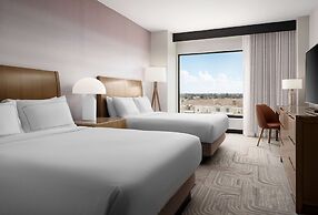 Hotel Zessa Santa Ana – a DoubleTree by Hilton
