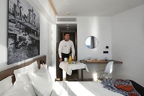 Poseidon Athens