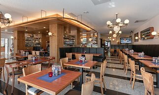 Hotel Conti
