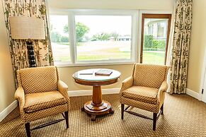 Arnold Palmer's Bay Hill Club & Lodge