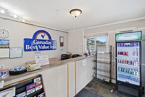 Canadas Best Value Desert Inn & Suites Cache Creek