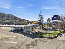 Canadas Best Value Desert Inn & Suites Cache Creek