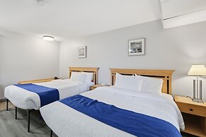 Canadas Best Value Desert Inn & Suites Cache Creek