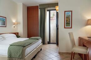 Hotel Athena