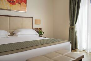 Hotel Athena