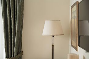 Hotel Athena