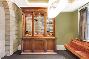 Adina Apartment Hotel Adelaide Treasury