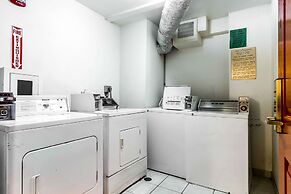 Rodeway Inn & Suites