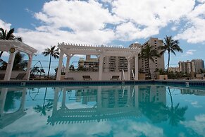 Waikiki Monarch Hotel