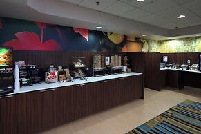 Fairfield Inn & Suites Newark Liberty International Airport