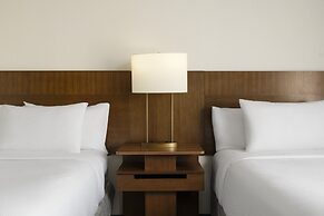 Fairfield Inn & Suites Newark Liberty International Airport
