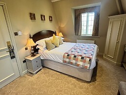 Ye Olde Bell Hotel & Spa