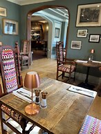 Ye Olde Bell Hotel & Spa