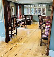 Ye Olde Bell Hotel & Spa