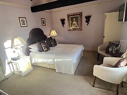 Ye Olde Bell Hotel & Spa