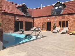 Ye Olde Bell Hotel & Spa