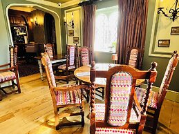 Ye Olde Bell Hotel & Spa