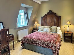 Ye Olde Bell Hotel & Spa