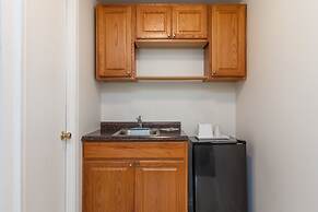 Travelodge by Wyndham Elkton University Area