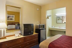 Econo Lodge Petersburg - Fort Lee