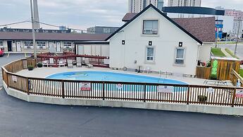 Falls Lodge by the Falls