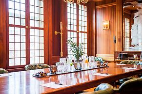 Quality Hotel Carlia