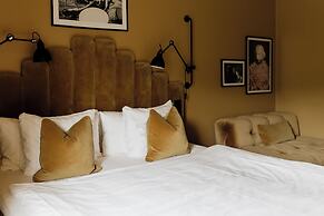 Quality Hotel Carlia