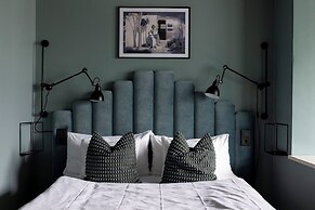 Quality Hotel Carlia