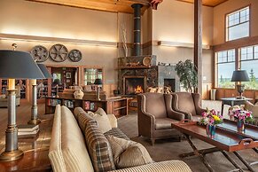 Copper River Princess Wilderness Lodge