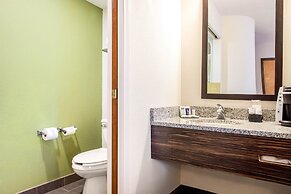 Sleep Inn & Suites
