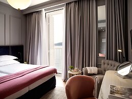 Hotel Excelsior