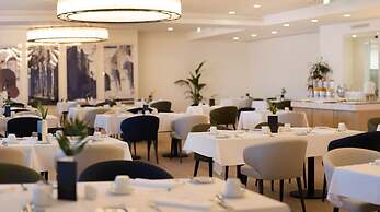Hotel Excelsior