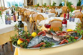 Ecoresort Le Sirenè - Caroli Hotels