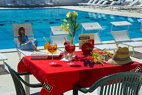 Ecoresort Le Sirenè - Caroli Hotels