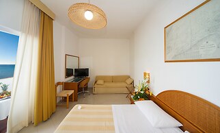 Ecoresort Le Sirenè - Caroli Hotels