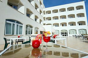 Ecoresort Le Sirenè - Caroli Hotels